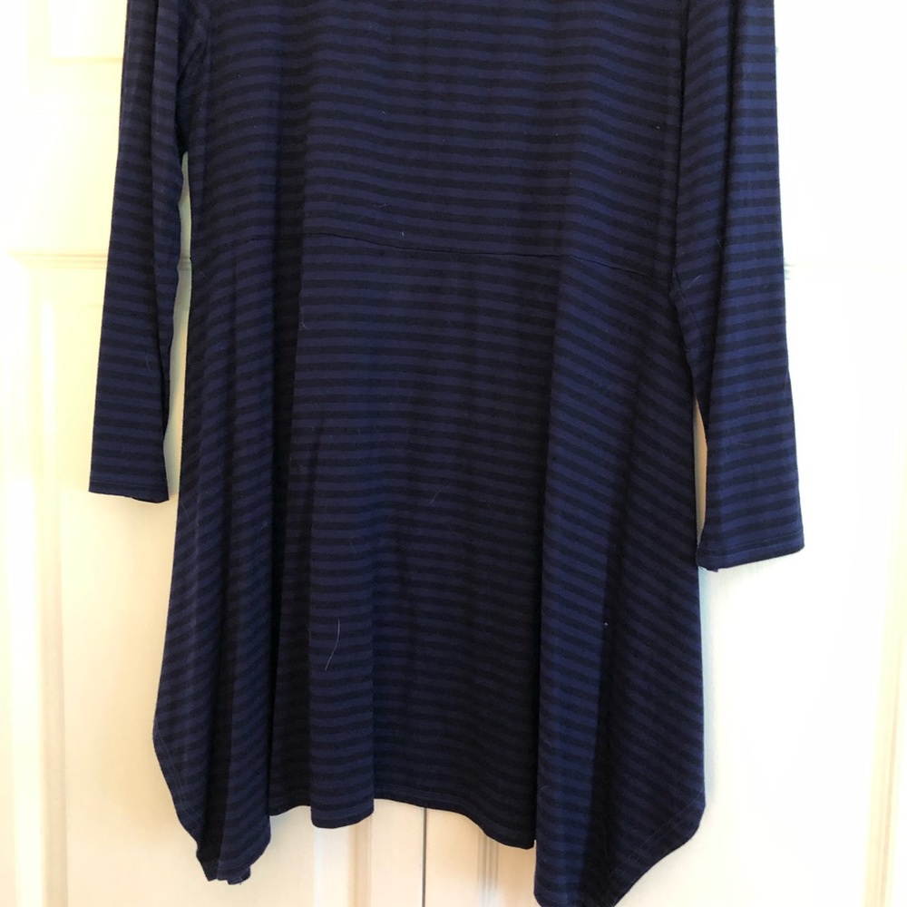 Scoop neck tunic